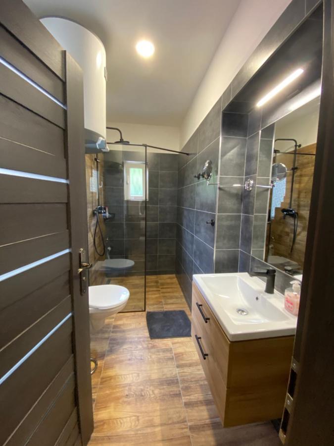 Apartmany U Viaduktu 46 Usti nad Labem Luaran gambar